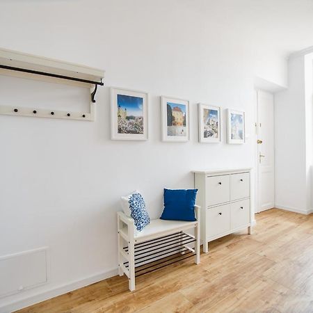 Spacious Riverviews Apartment Near Piata Unirii ออราแด ภายนอก รูปภาพ