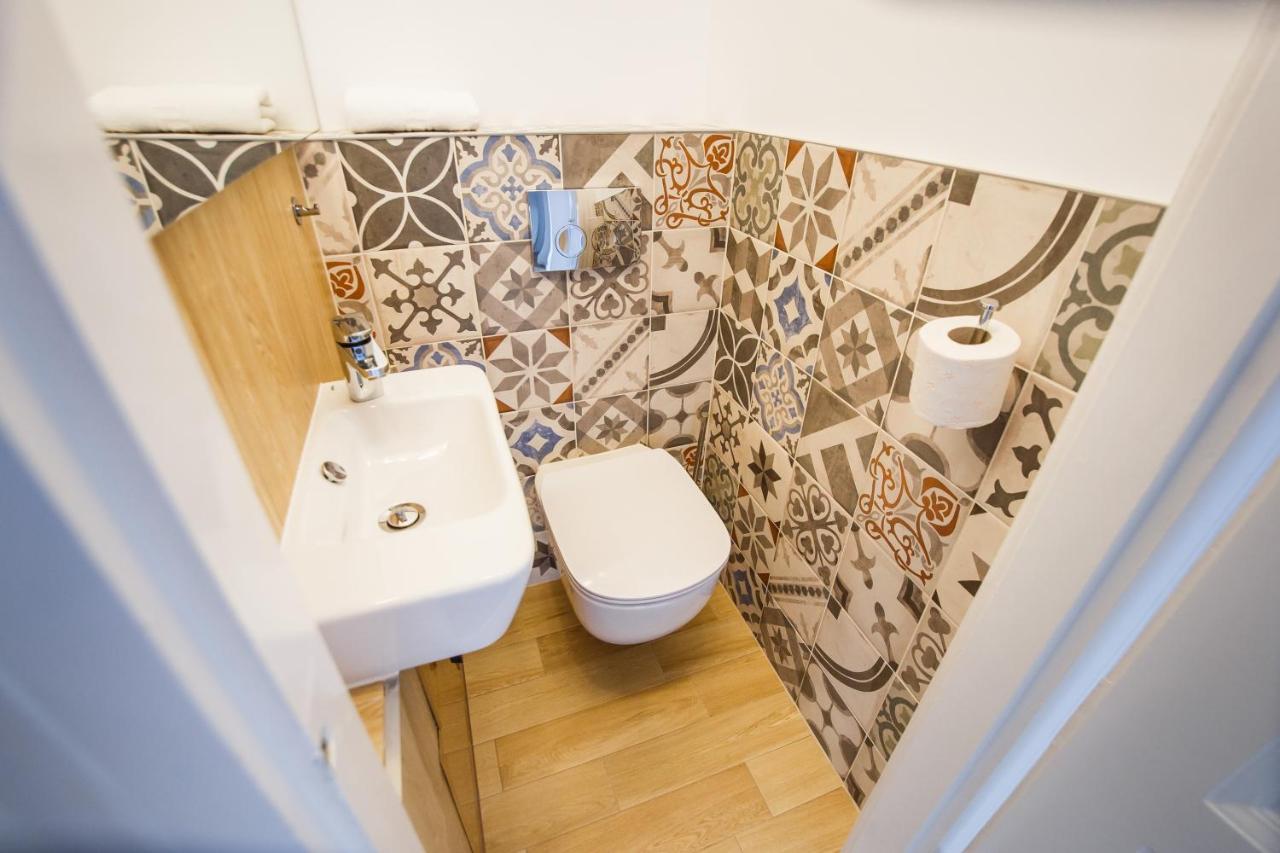 Spacious Riverviews Apartment Near Piata Unirii ออราแด ภายนอก รูปภาพ