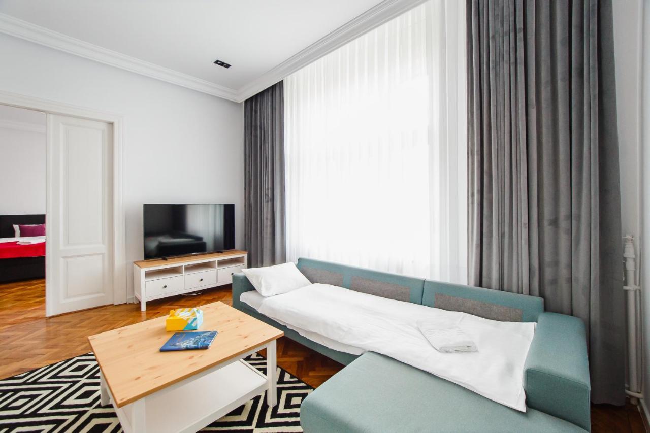 Spacious Riverviews Apartment Near Piata Unirii ออราแด ภายนอก รูปภาพ
